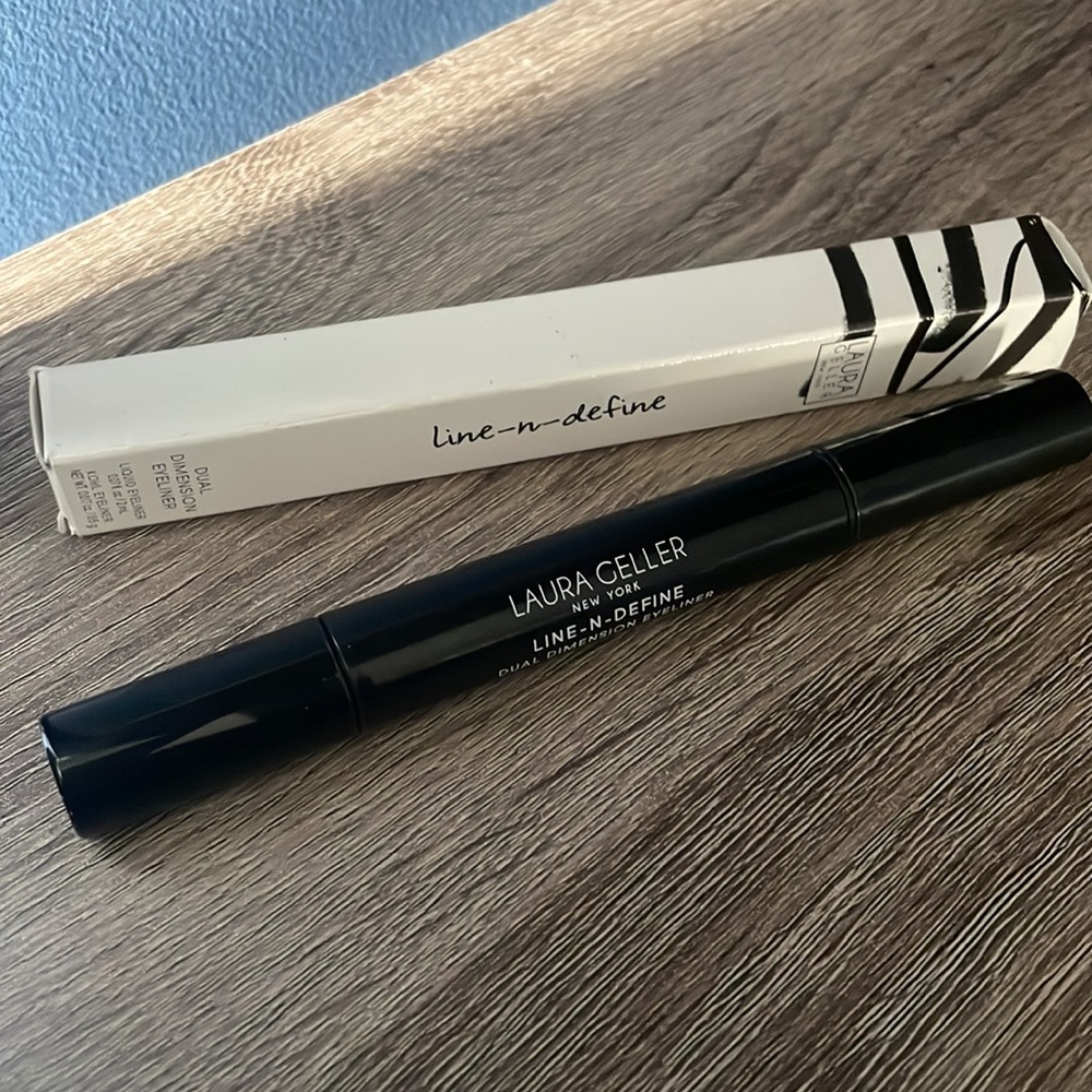 Laura Gellar Dual Dimension Eyeliner black 👁️